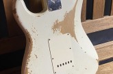 Fender Custom Shop 1960 Stratocaster Heavy Relic Aged Olympic White-5.jpg